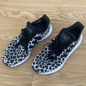 adidas Leopard print swift run womens 9.5